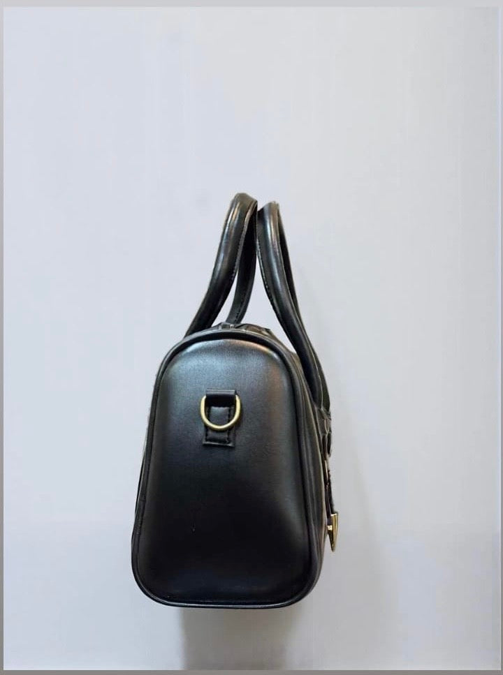 Midnight Luxe Structured Leather Handbag – Iconic Elegance for Every Occasion