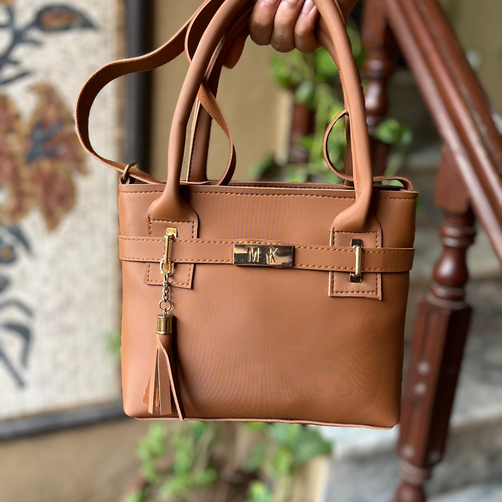 Caramel Luxe Mini Tote – Elegant Everyday Companion