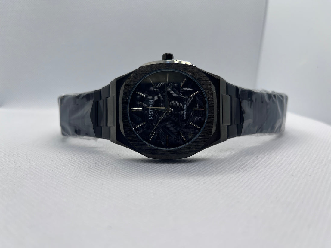 Bestwin Large relief dial quartz watch steel band retro small square watch