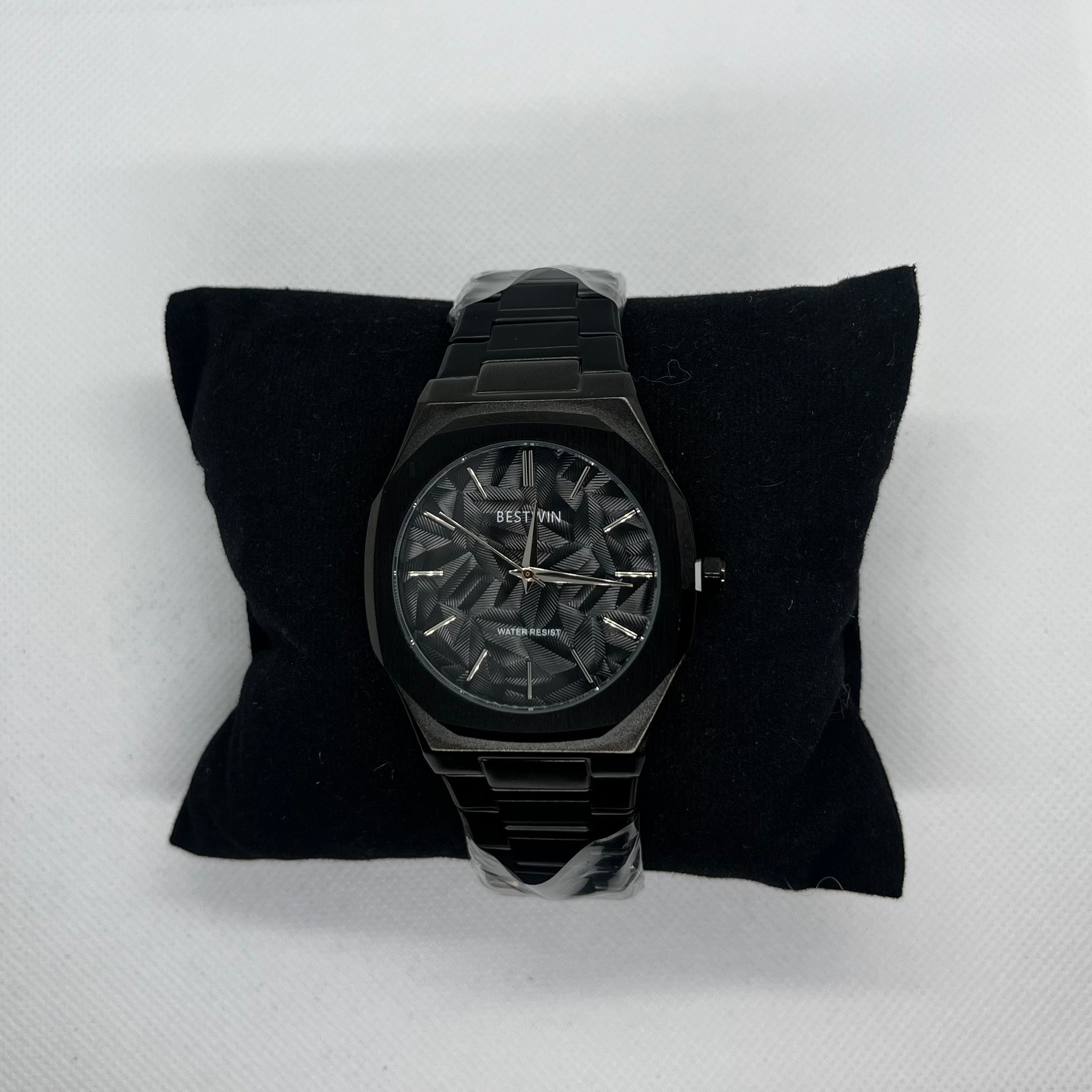 Bestwin Large relief dial quartz watch steel band retro small square watch