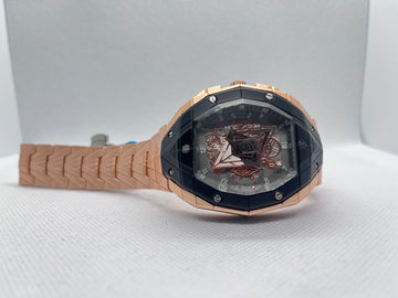 Hublot Spirit of Big Bang Sang Bleu King Gold.