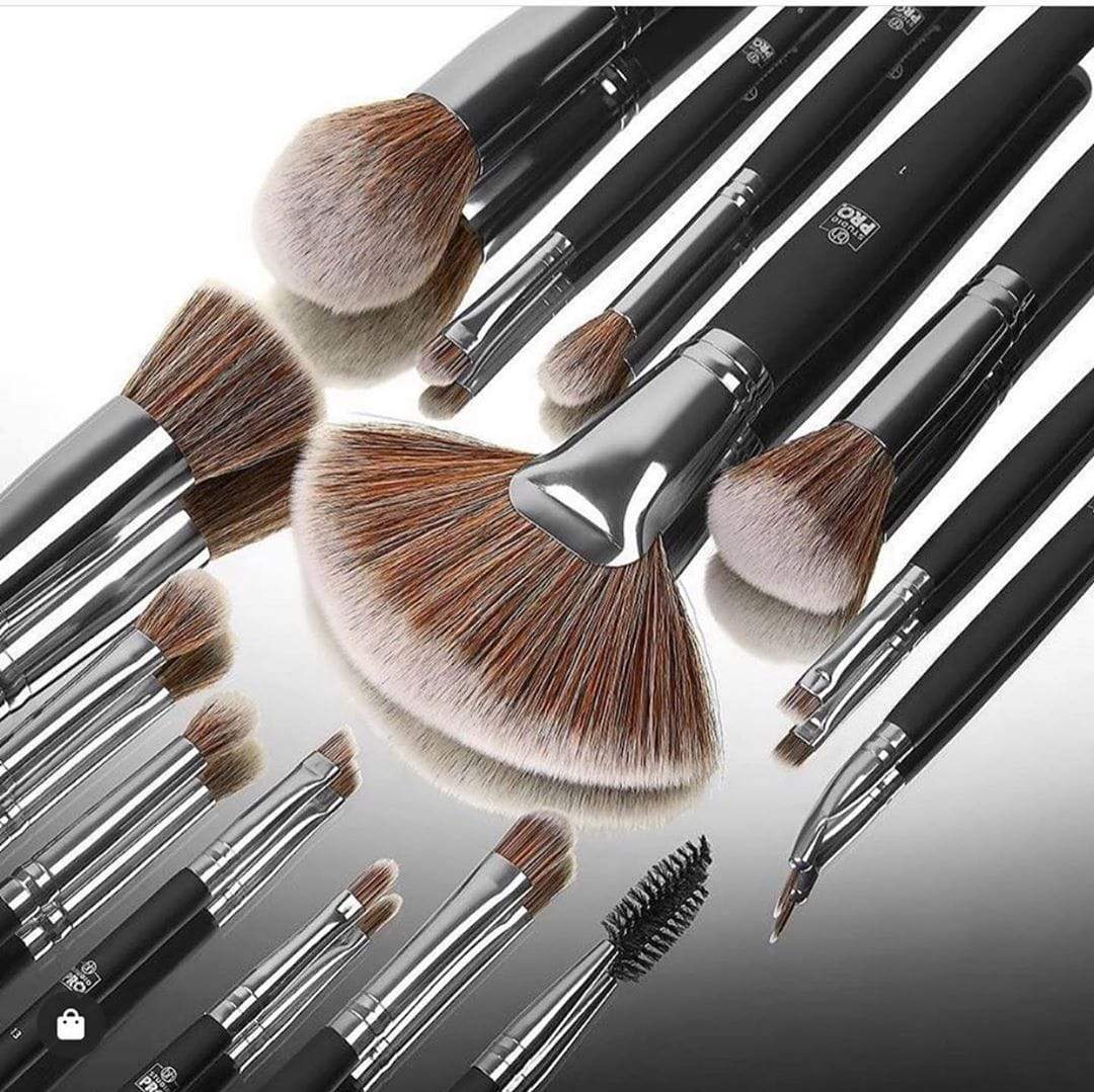 13 Piece Pro Makeup Brush Set